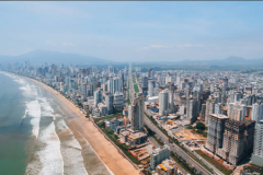 VERÃO EM MEIA PRAIA