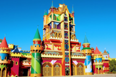 BETO CARRERO, BAL. CAMBORIÚ E PARQUE CASCANÉIA